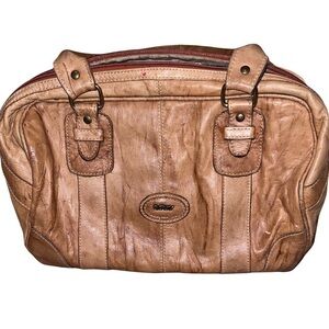 Adu’s Brazilian 100% Leather Handbag 8”h x12”w x 6”d double handle 8” drop